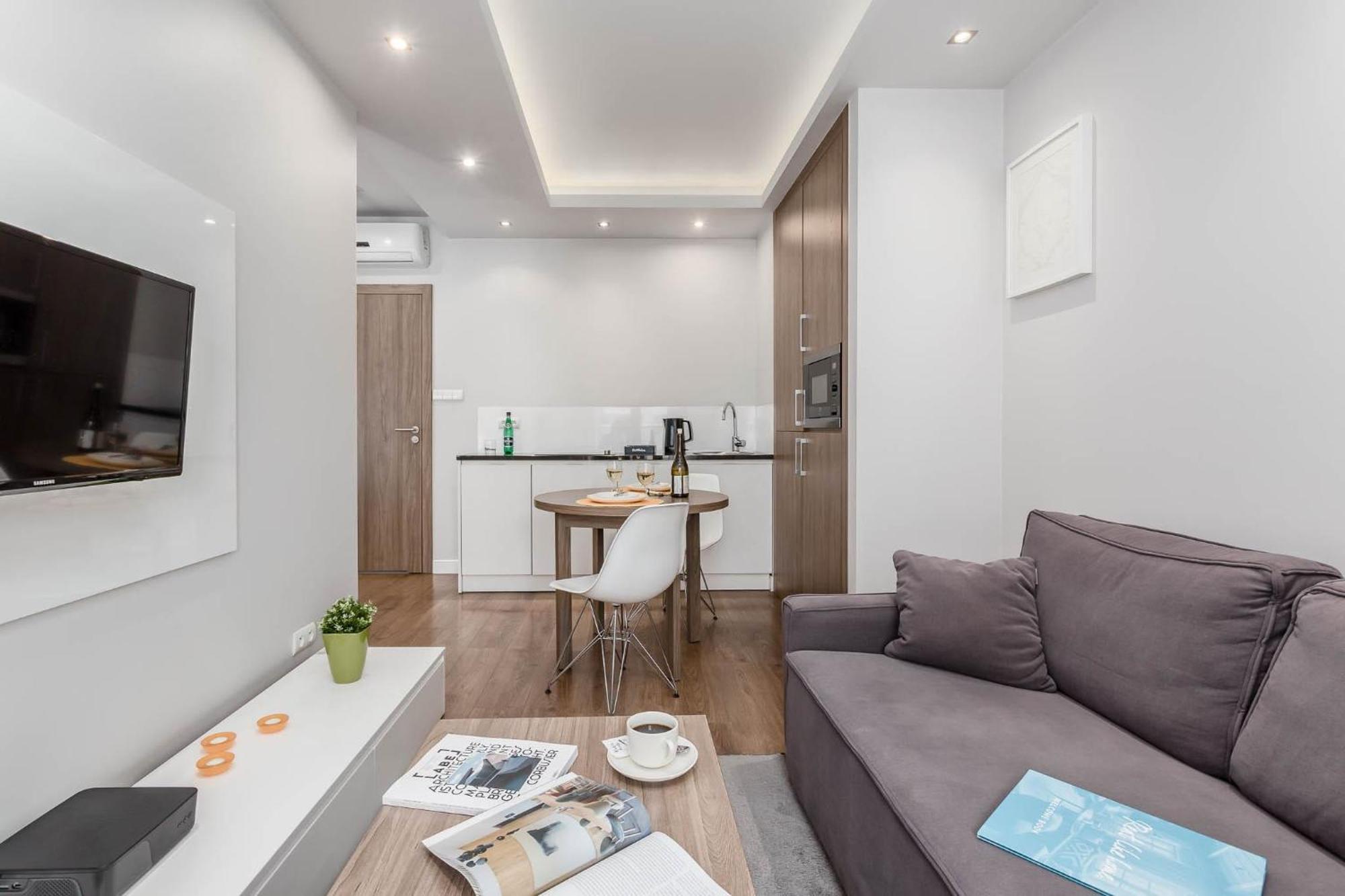 Rent Like Home - Oxygen Wronia 45 II Warsaw Exterior photo